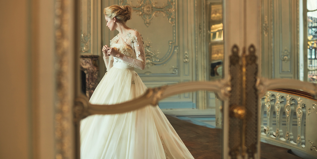 Phillipa-Lepley-Organza-Skirt-Embroidered-Couture-Wedding-Gown-London