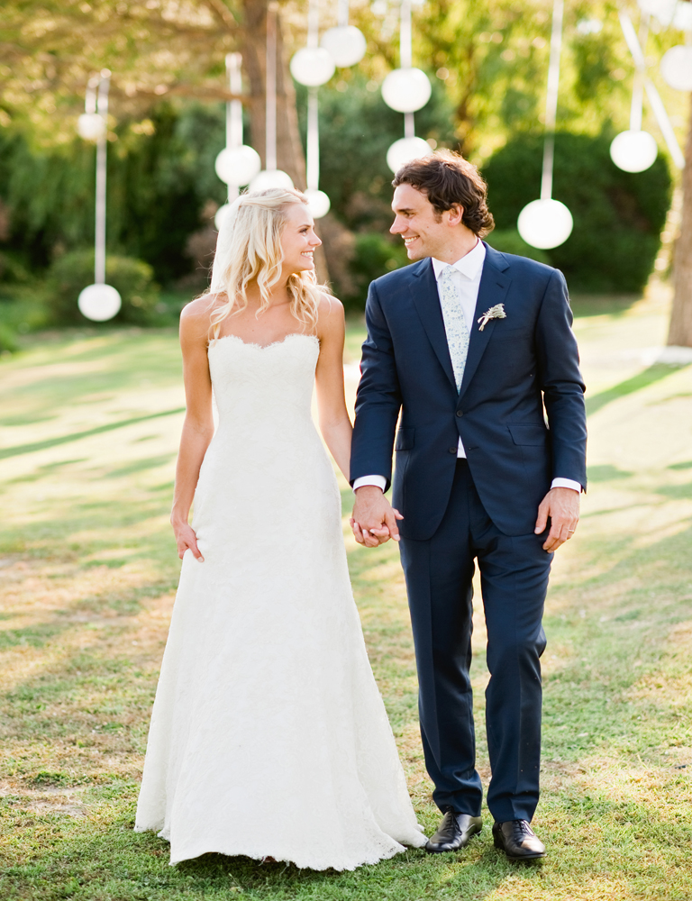 Phillipa-Lepley-Sweetheart-Strapless-Lace-Wedding-Gown-London