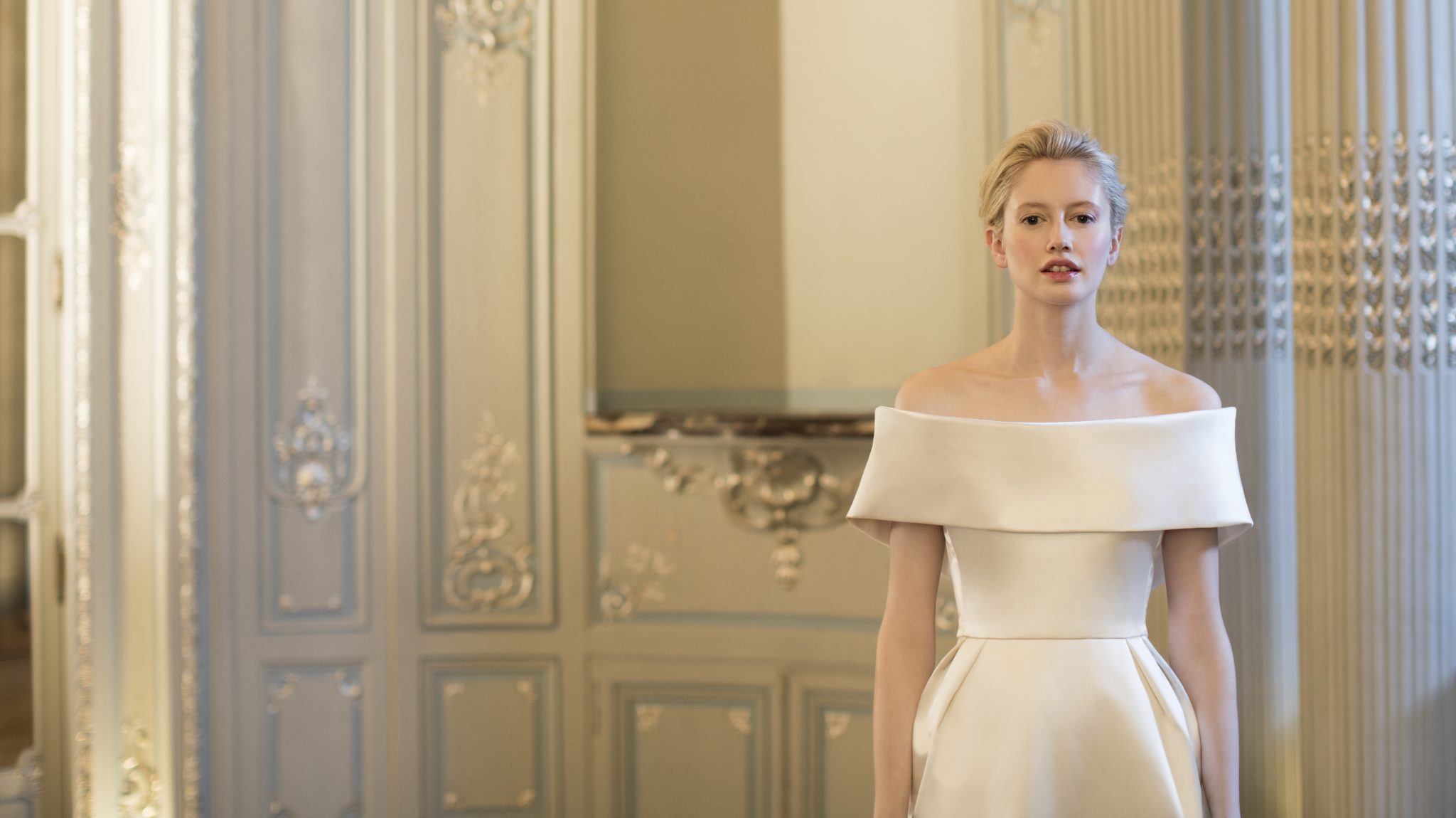 Phillipa-Lepley-Timeless-Off-the-Shoulder-Collar-Modern-Wedding-Dress-London