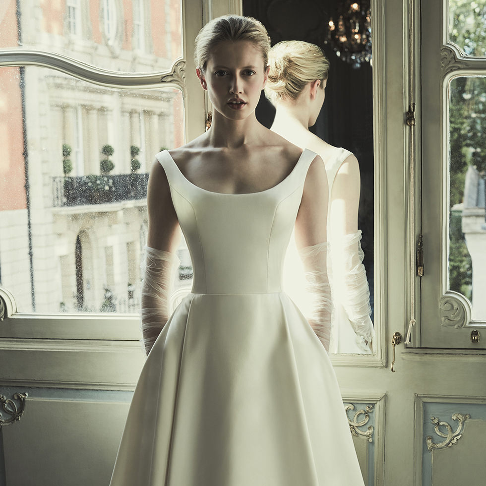 Phillipa-Lepley-Satin-Plain-Long-Train-Wedding-Dress-London-with-Pleats-Pockets-and-Tulle-Fashion-Sleeves