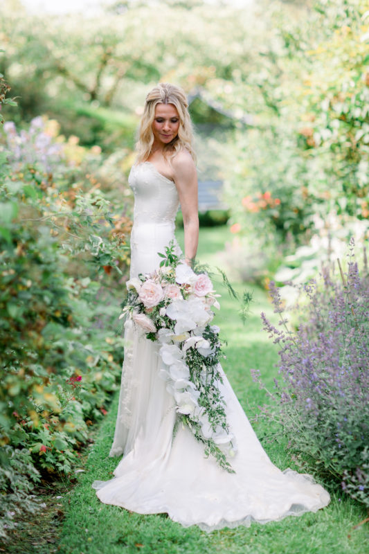 Phillipa Lepley Couture Wedding Dress, Candice Roundell Dorfold Hall