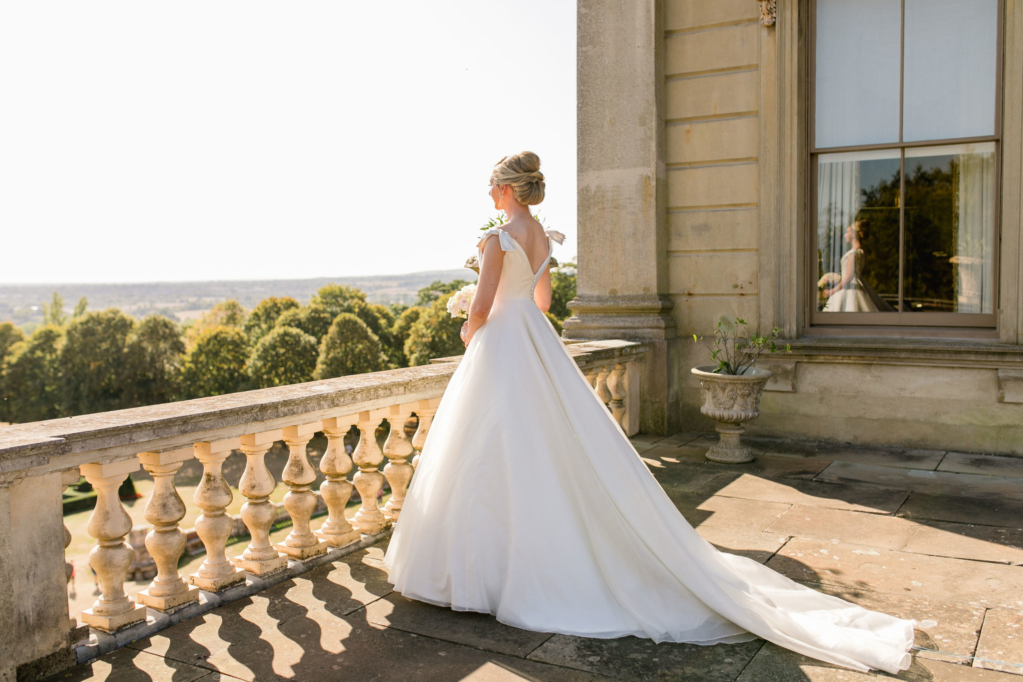 Phillipa-Lepley-Bespoke-Luxury-Wedding-Dress-London-Designer-Duchess-Satin-Silk-Organza-Cliveden-House-Roberta-Facchini-Photography