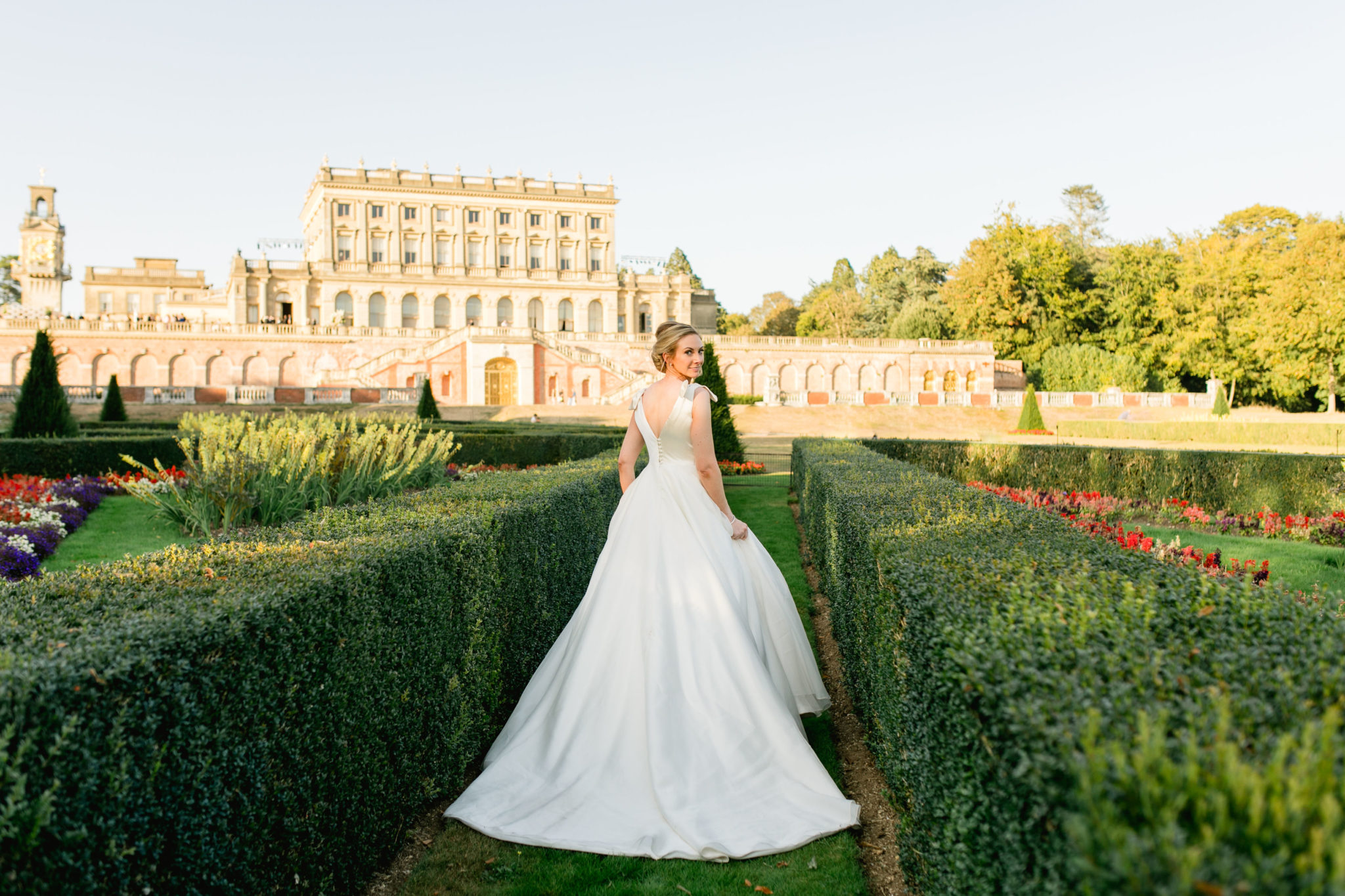 Phillipa-Lepley-Bespoke-Luxury-Wedding-Dress-London-Designer-Duchess-Satin-Silk-Organza-Cliveden-House-Roberta-Facchini-Photography