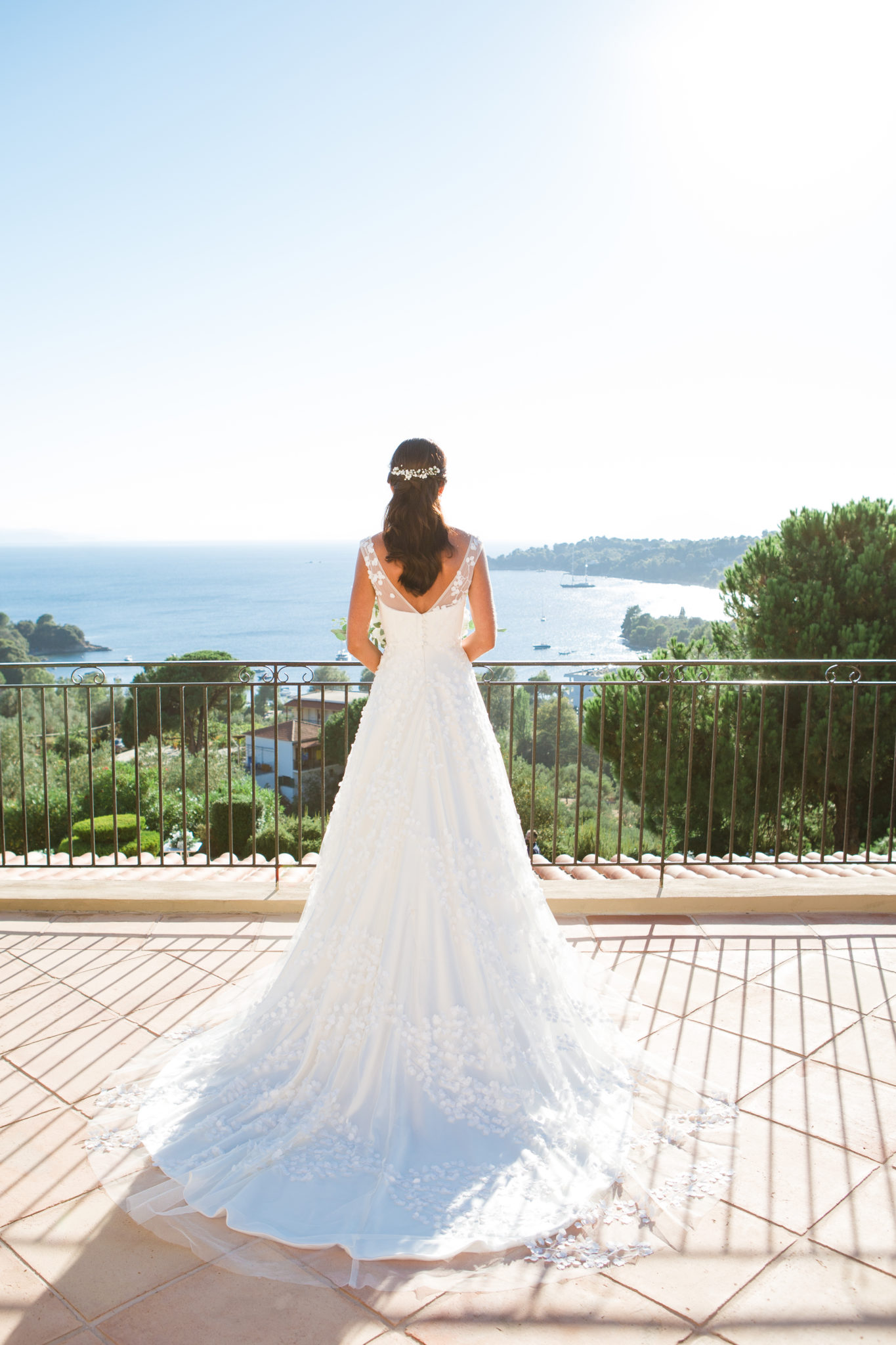 Phillipa Lepley Real Bride Helena’s Couture Wedding Dress Italian silk dress with embroidered tulle Sweetheart neckline wedding dress