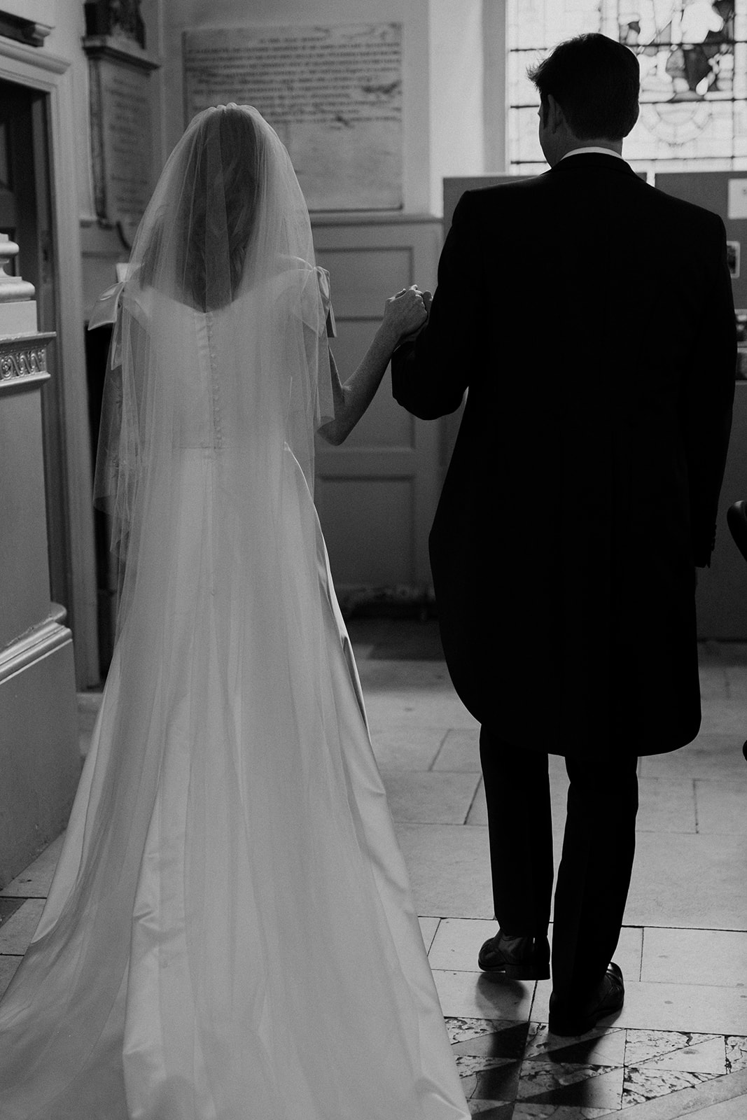 Phillipa Lepley Couture Real Bride A Traditional London Wedding