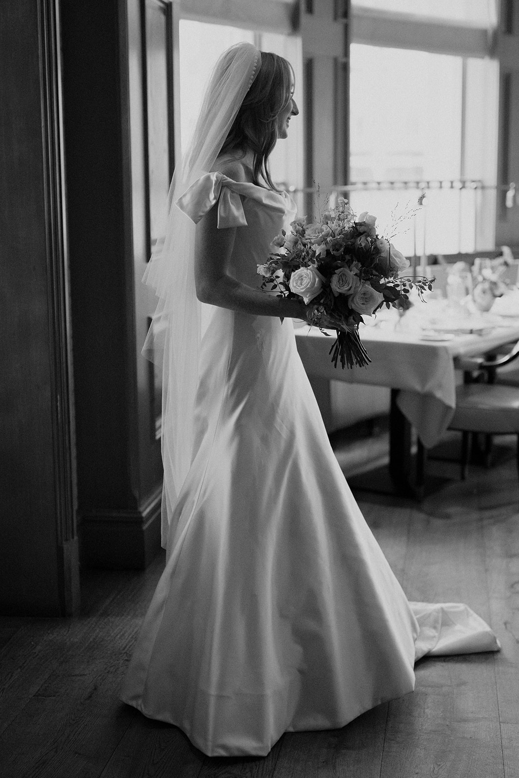 Phillipa Lepley Couture Real Bride A Traditional London Wedding