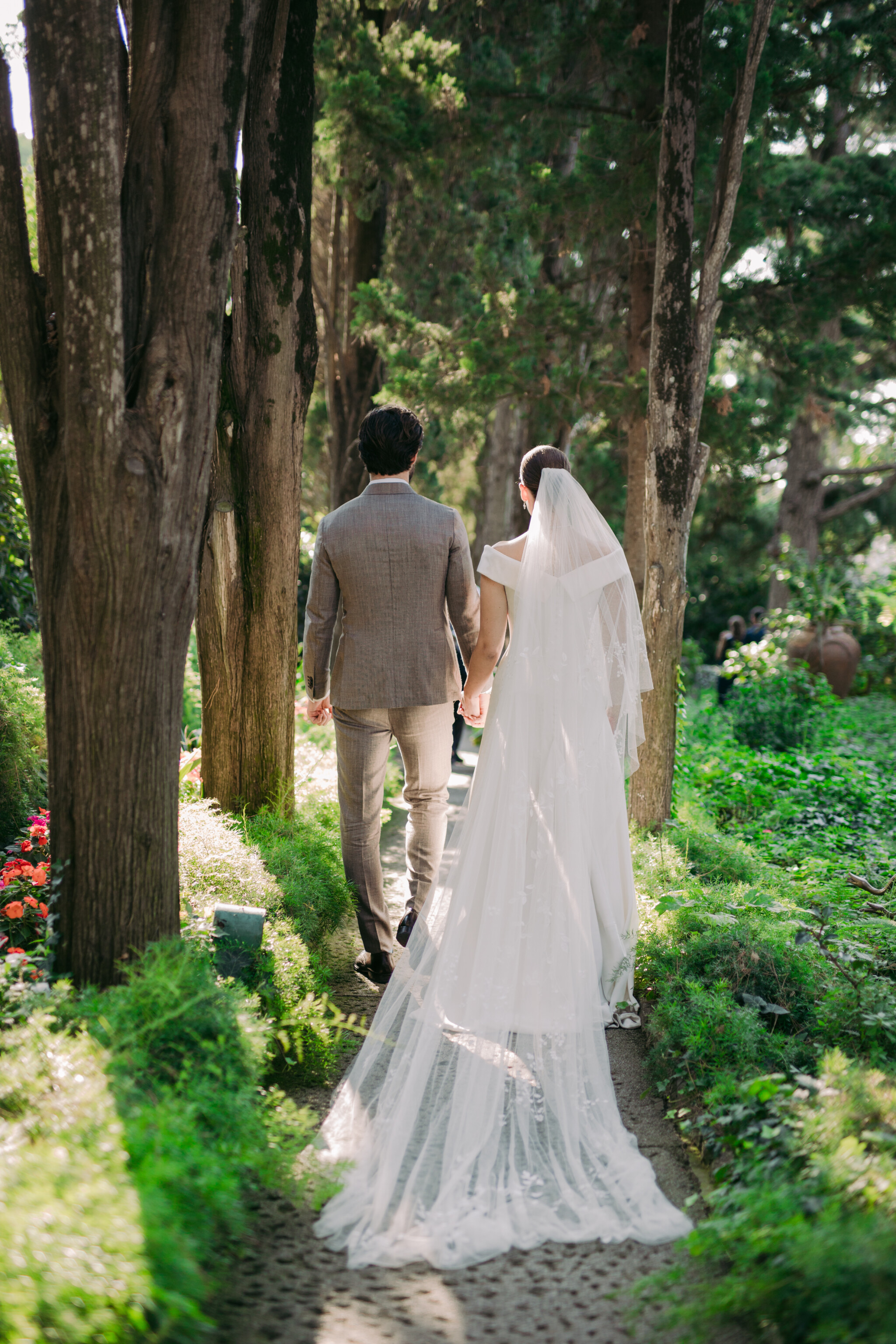 Phillipa Lepley Couture Real Bride Karolina Narrow Duchess Satin Collar Corseted Silk Crepe Wedding Dress With Embroidered Veil