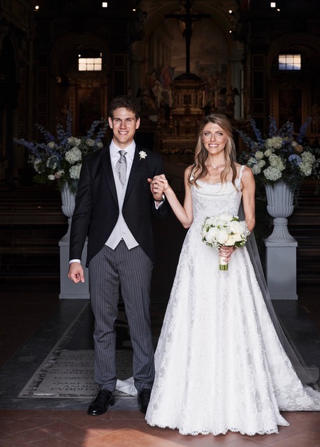 Phillipa Lepley Bride Lisa Symmetrical Scroll Tied Back Long Plain Single Tier Veil