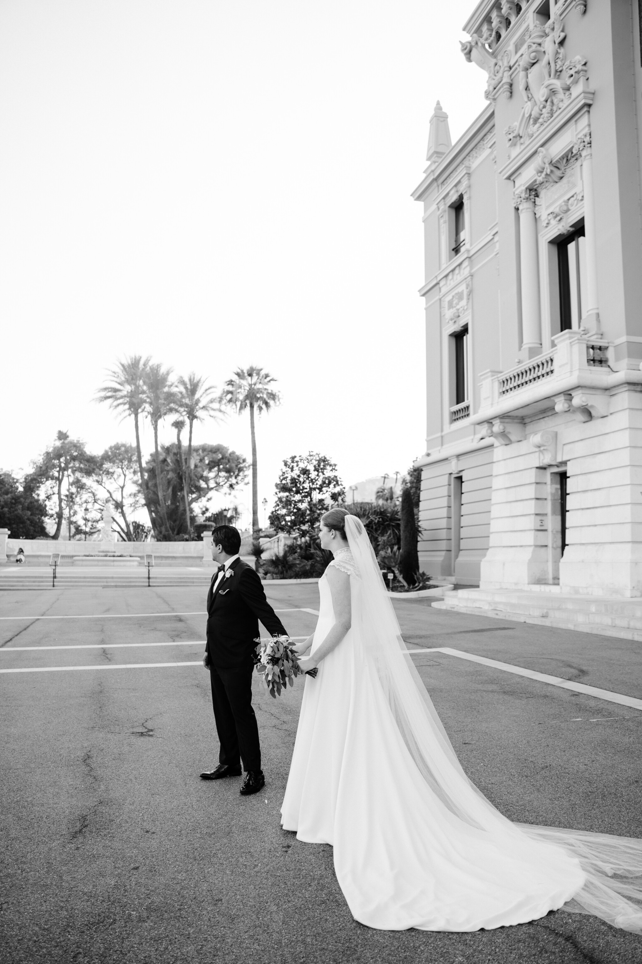 Phillipa Lepley Bride Isabella Monte Carlo Lineaire Plain Veil