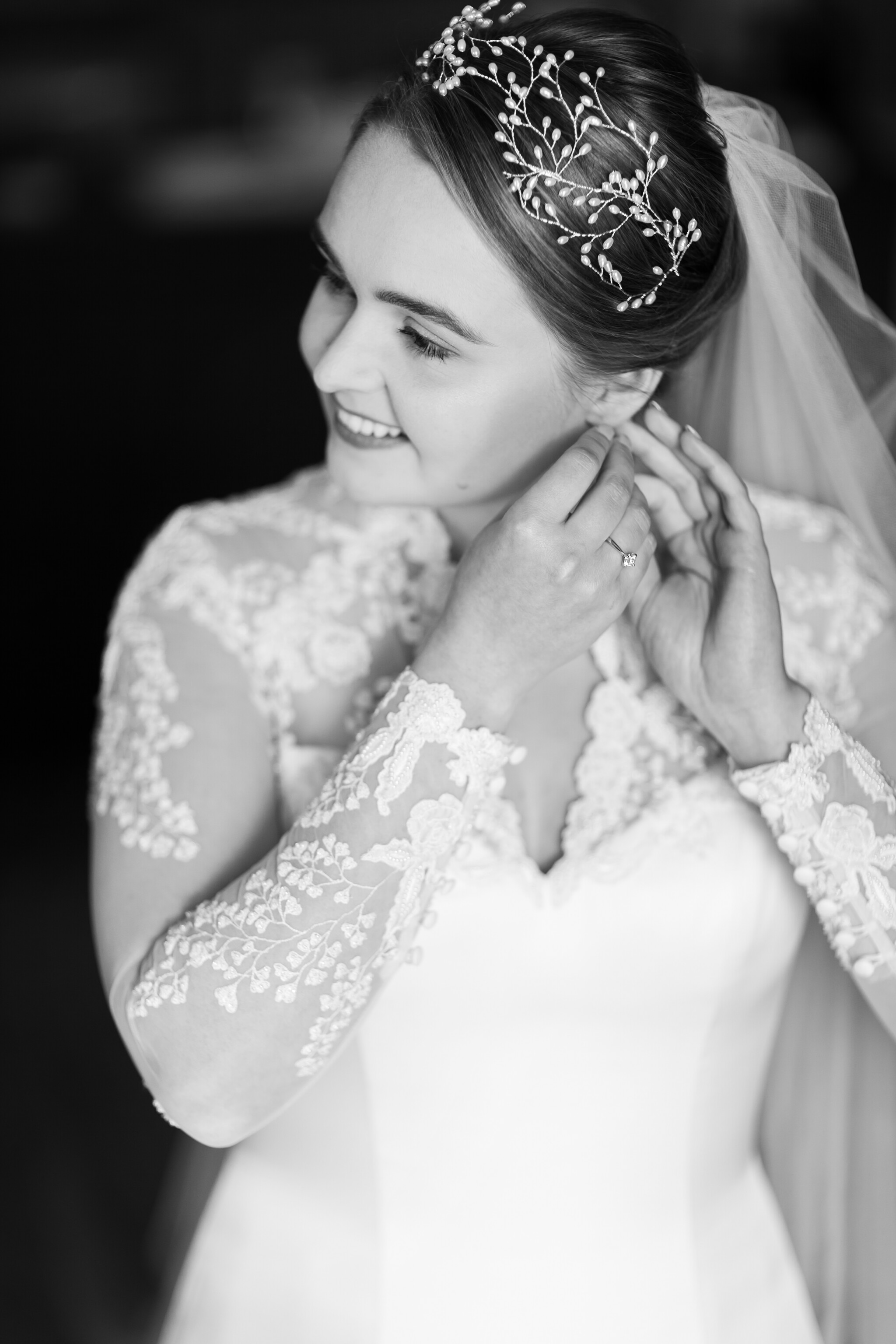 Phillipa Lepley Bride Eilidh Bespoke Embroidered long Sleeve Wedding Gown