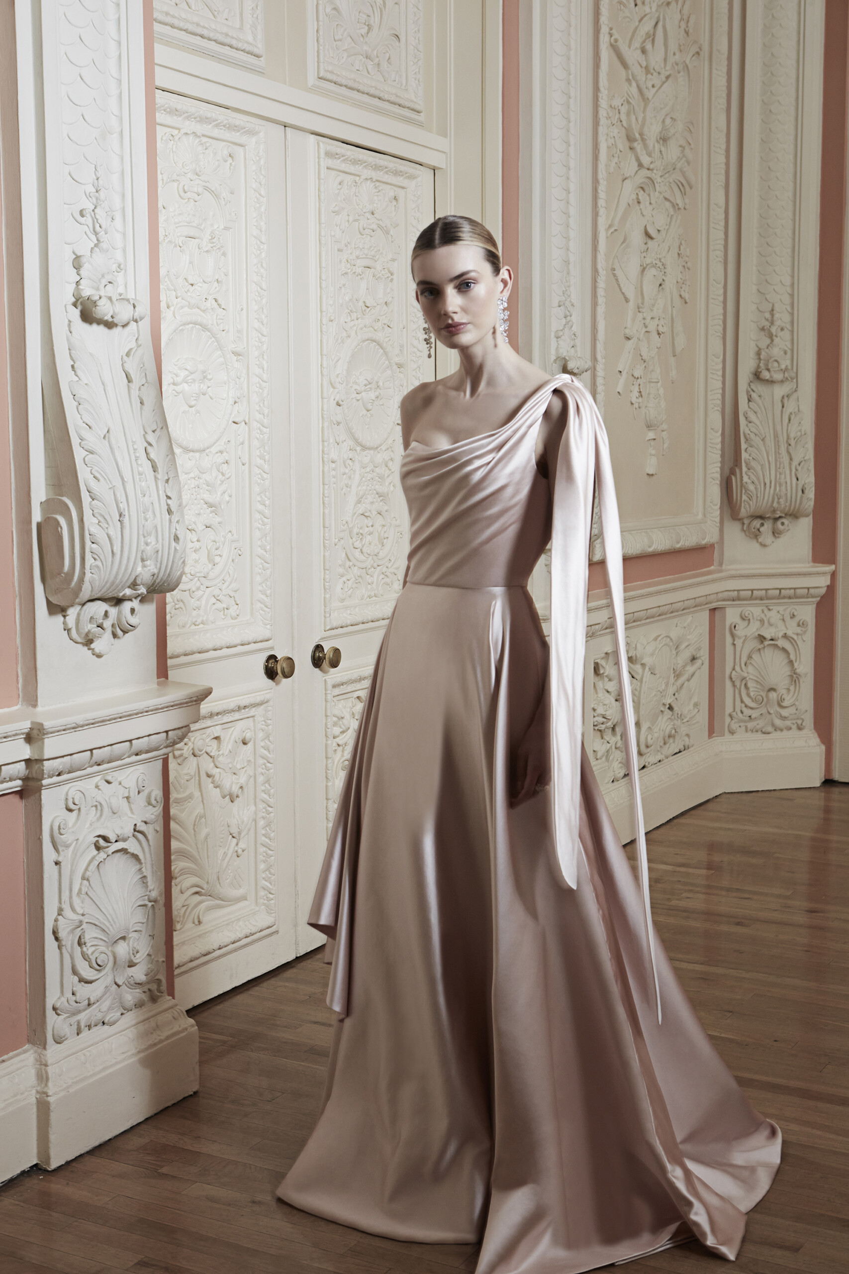 Phillipa Lepley Couture Eveningwear Dress Vienna One Bow