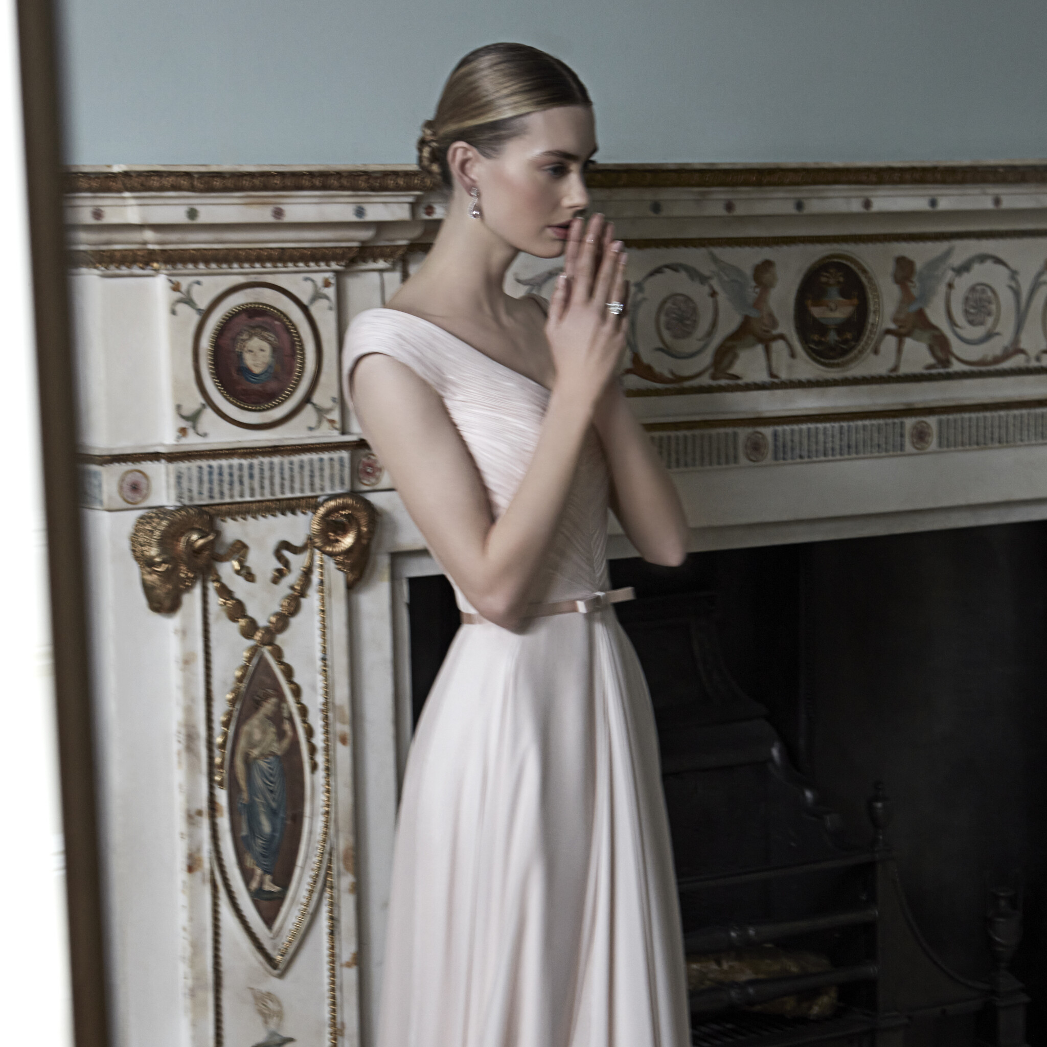 Phillipa Lepley Couture Eveningwear Dress Love Swan