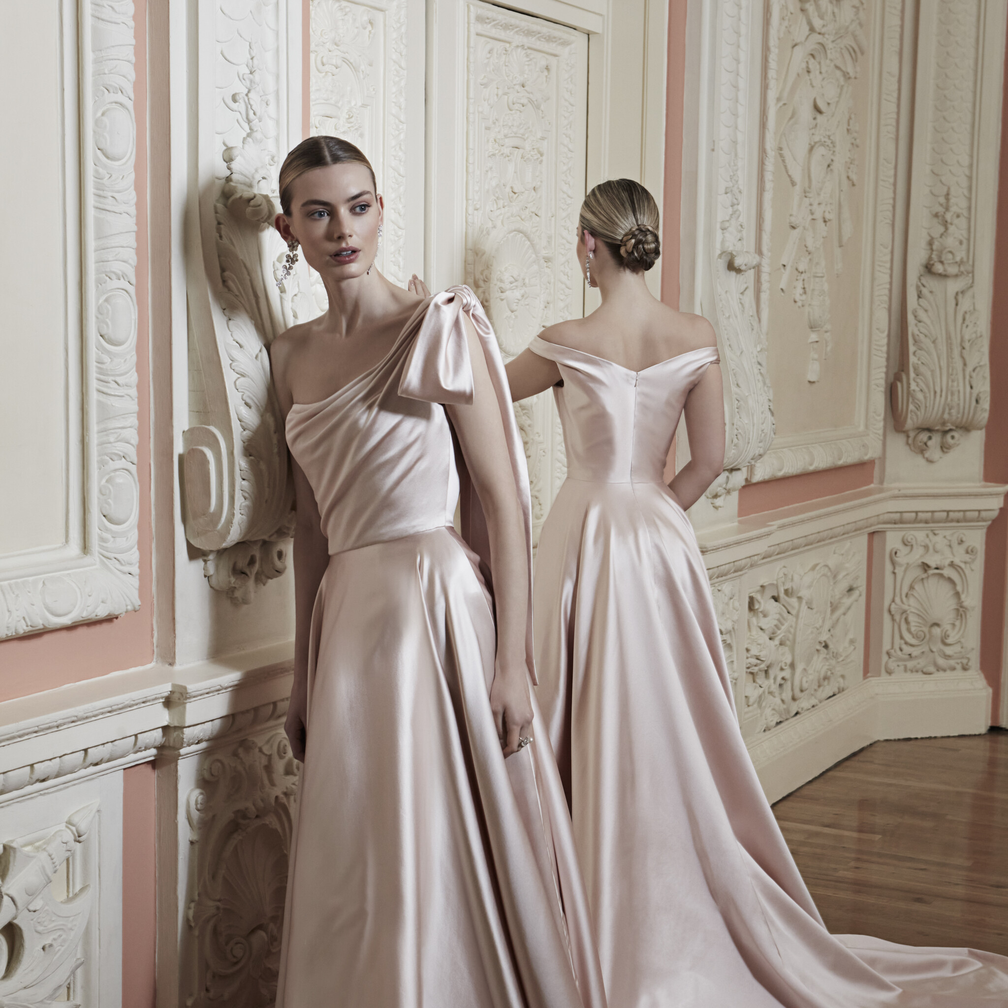 Phillipa Lepley Couture Eveningwear Dress Vienna One Bow