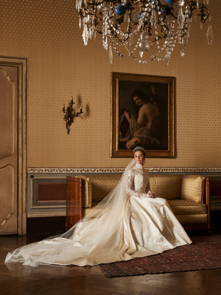 Phillipa Lepley Couture Real Bride Royal Wedding Charlotte Lindesay Bethune