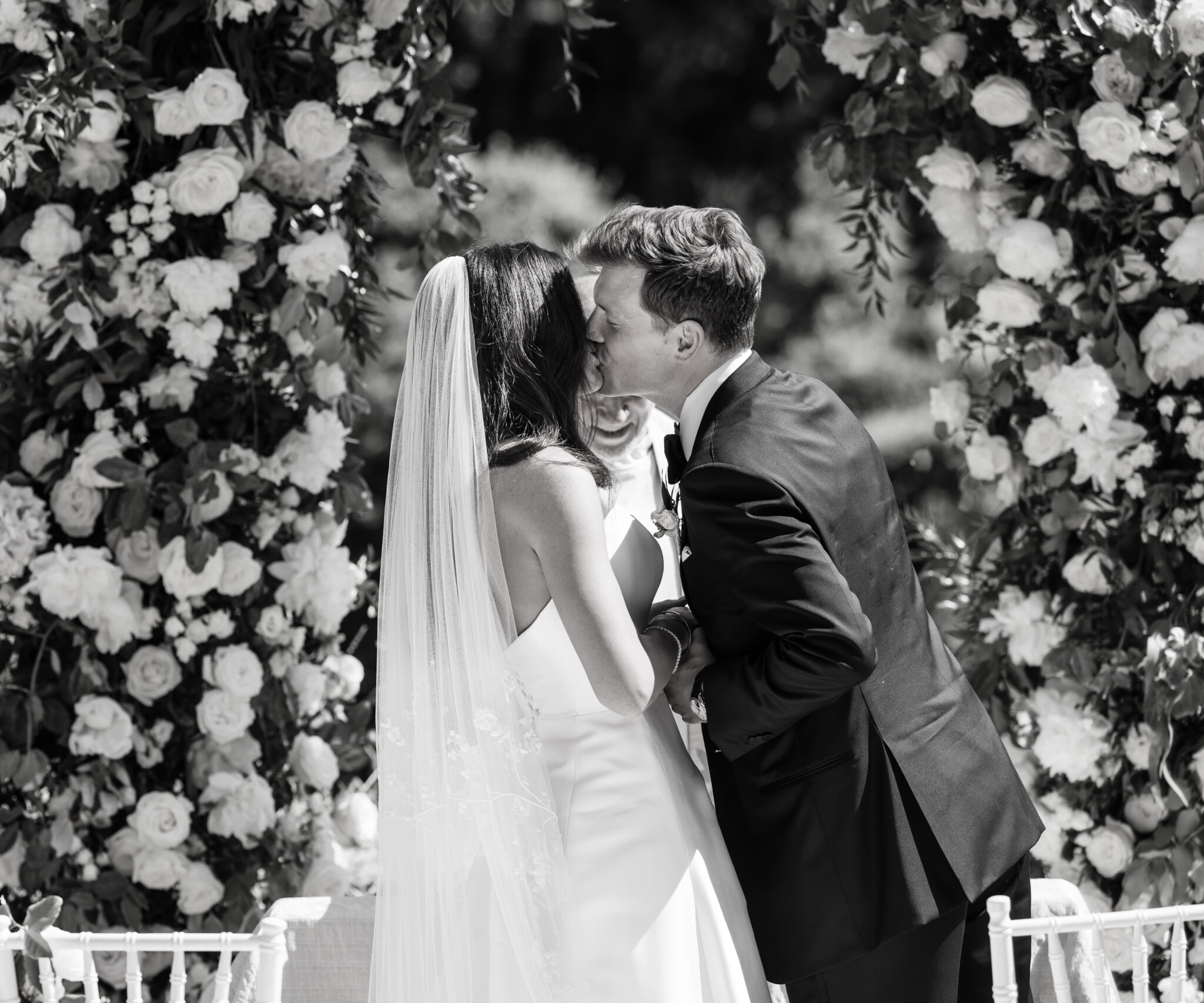 Phillipa Lepley Bride Christine Bespoke Zibeline Dress Frothy Flowers Veil