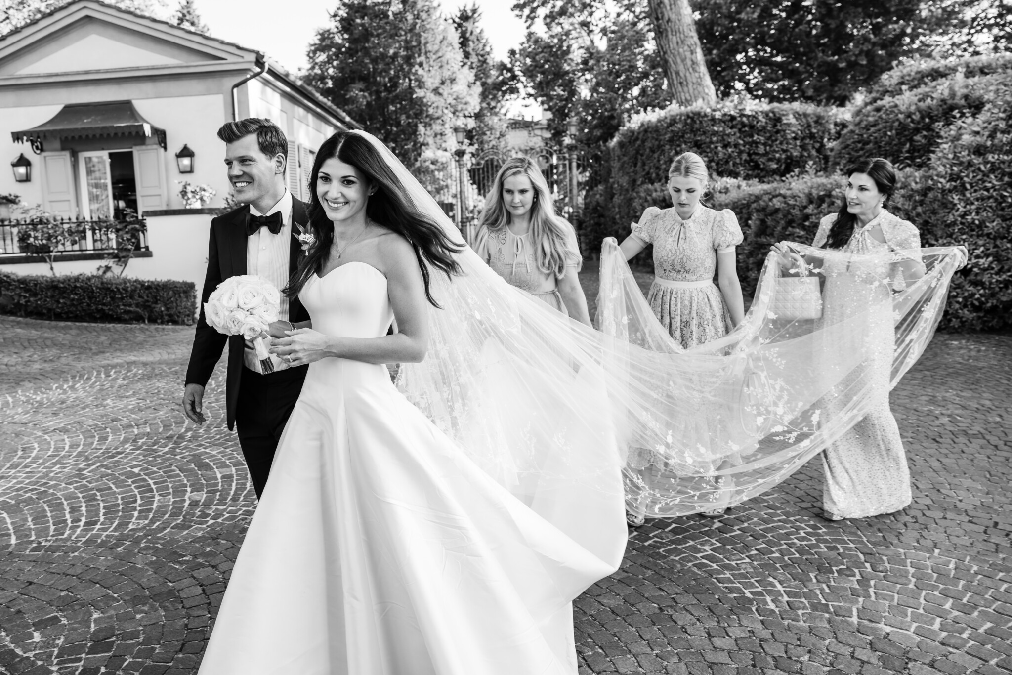 Phillipa Lepley Bride Christine Bespoke Zibeline Dress Frothy Flowers Veil