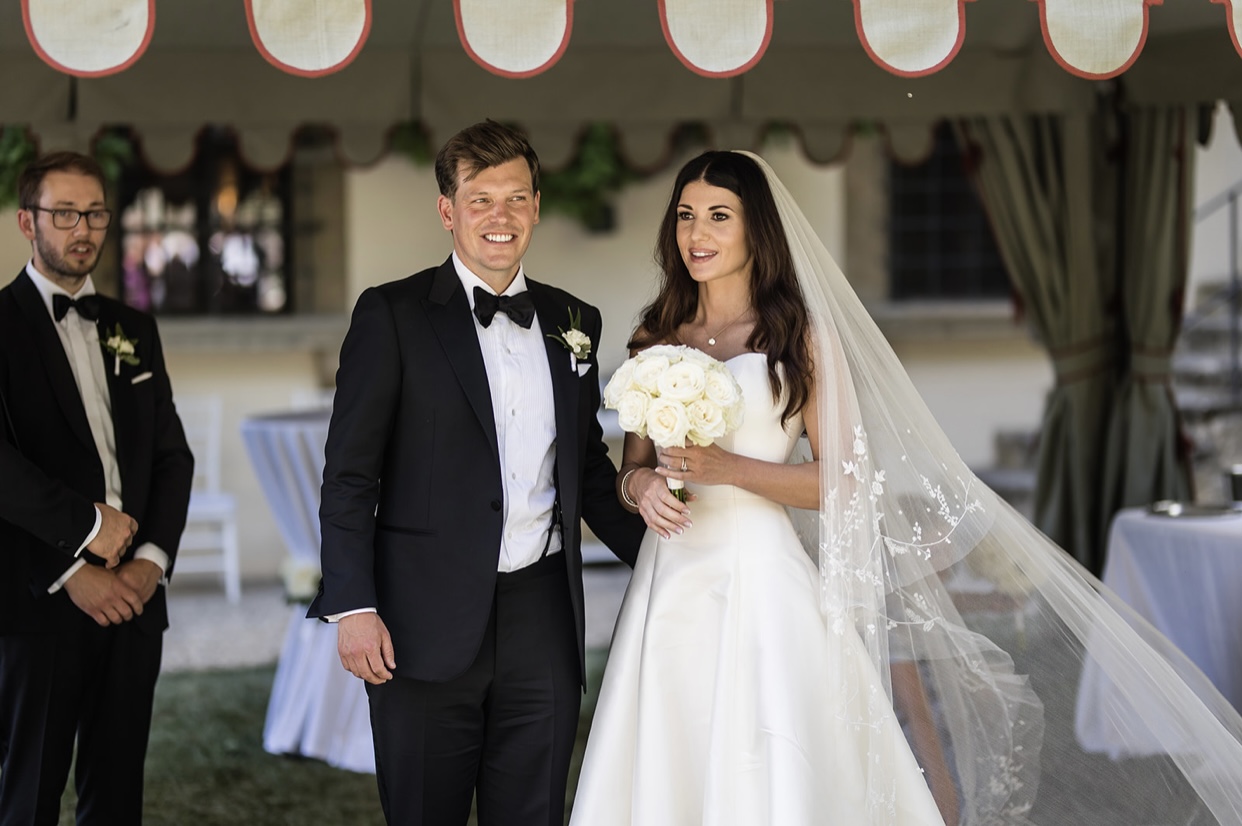 Phillipa Lepley Bride Christine Bespoke Zibeline Dress Frothy Flowers Veil