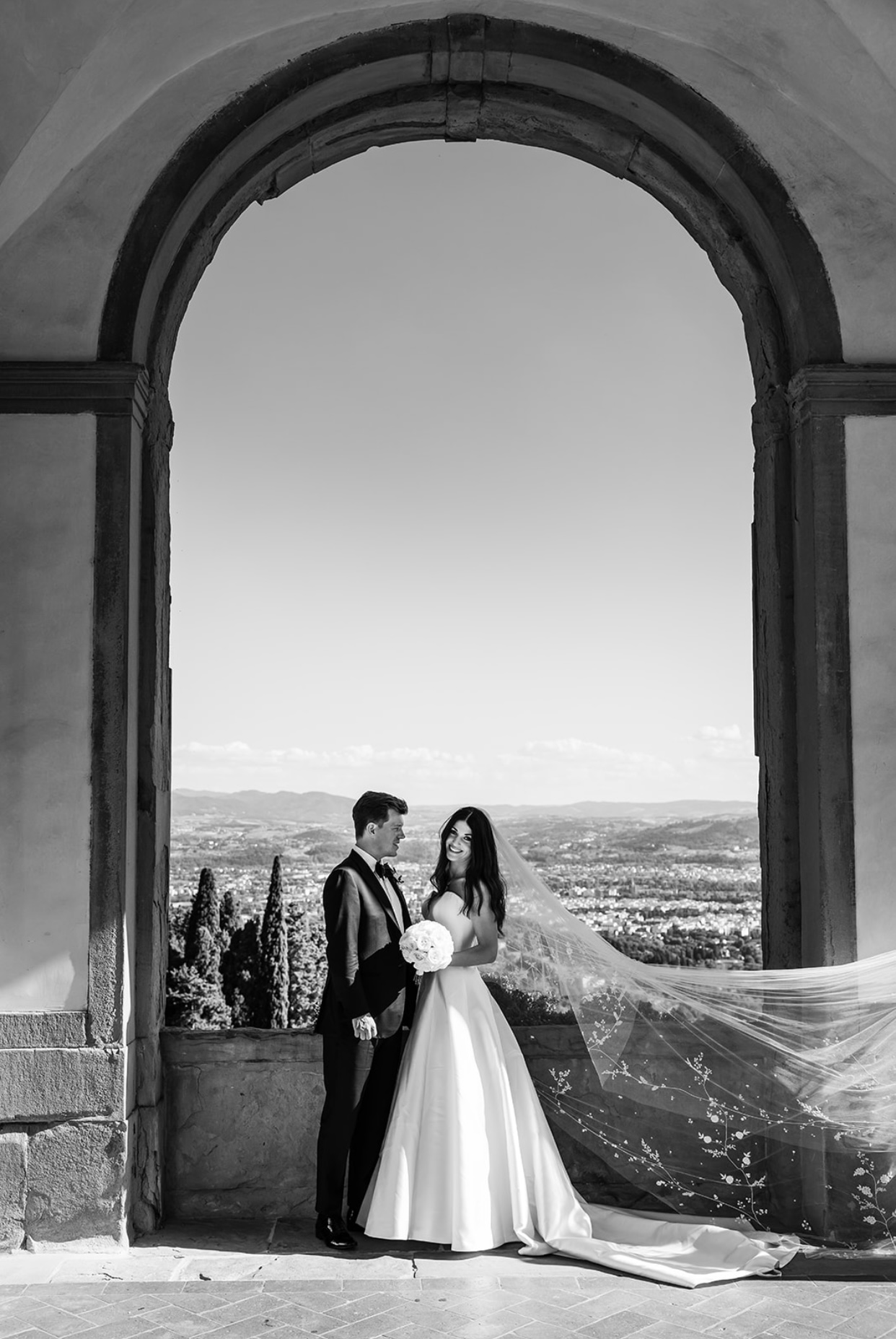 Phillipa Lepley Bride Christine Bespoke Zibeline Dress Frothy Flowers Veil