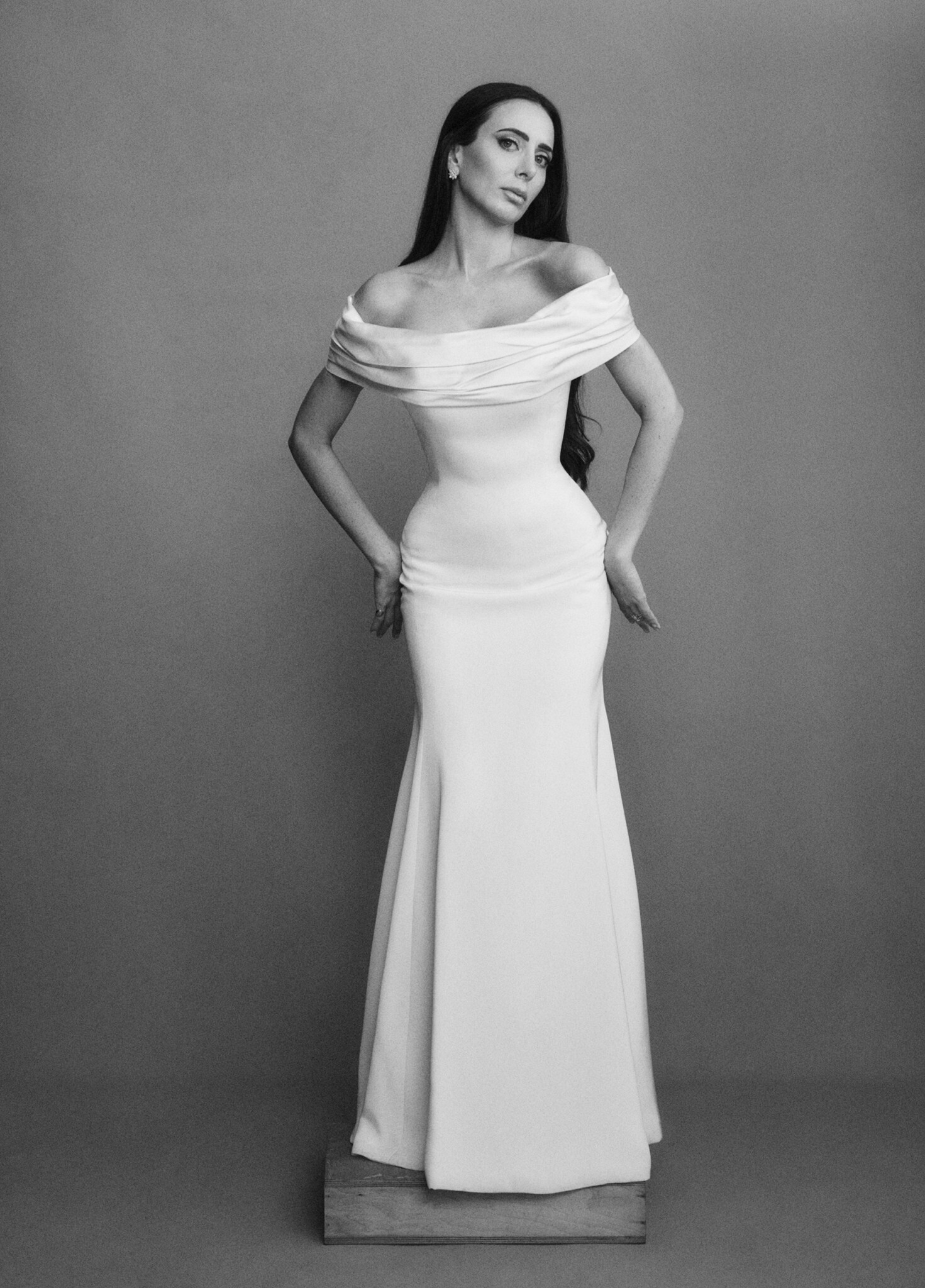 Phillipa Lepley Bride Polly-Anna Bespoke Satin Collar