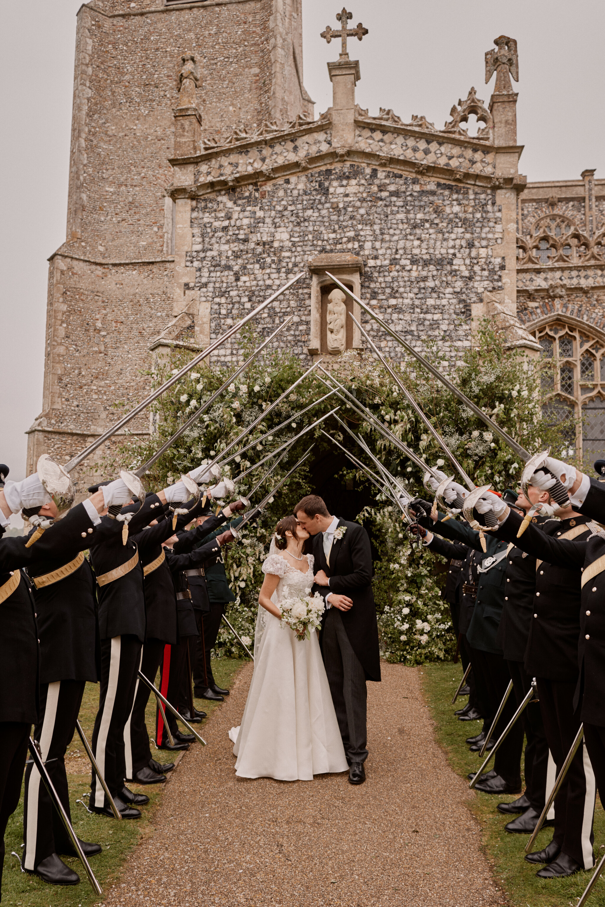 Phillipa Lepley Bride Katya Bespoke Hand Embroidered Puff Sleeve V Neck Wedding Dress