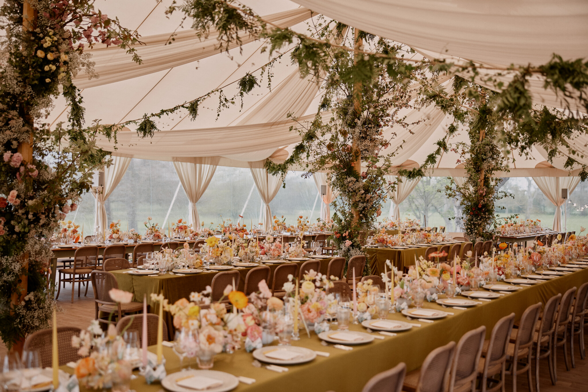 Phillipa Lepley Bride Katya Bespoke Hand Embroidered Puff Sleeve V Neck Wedding Dress