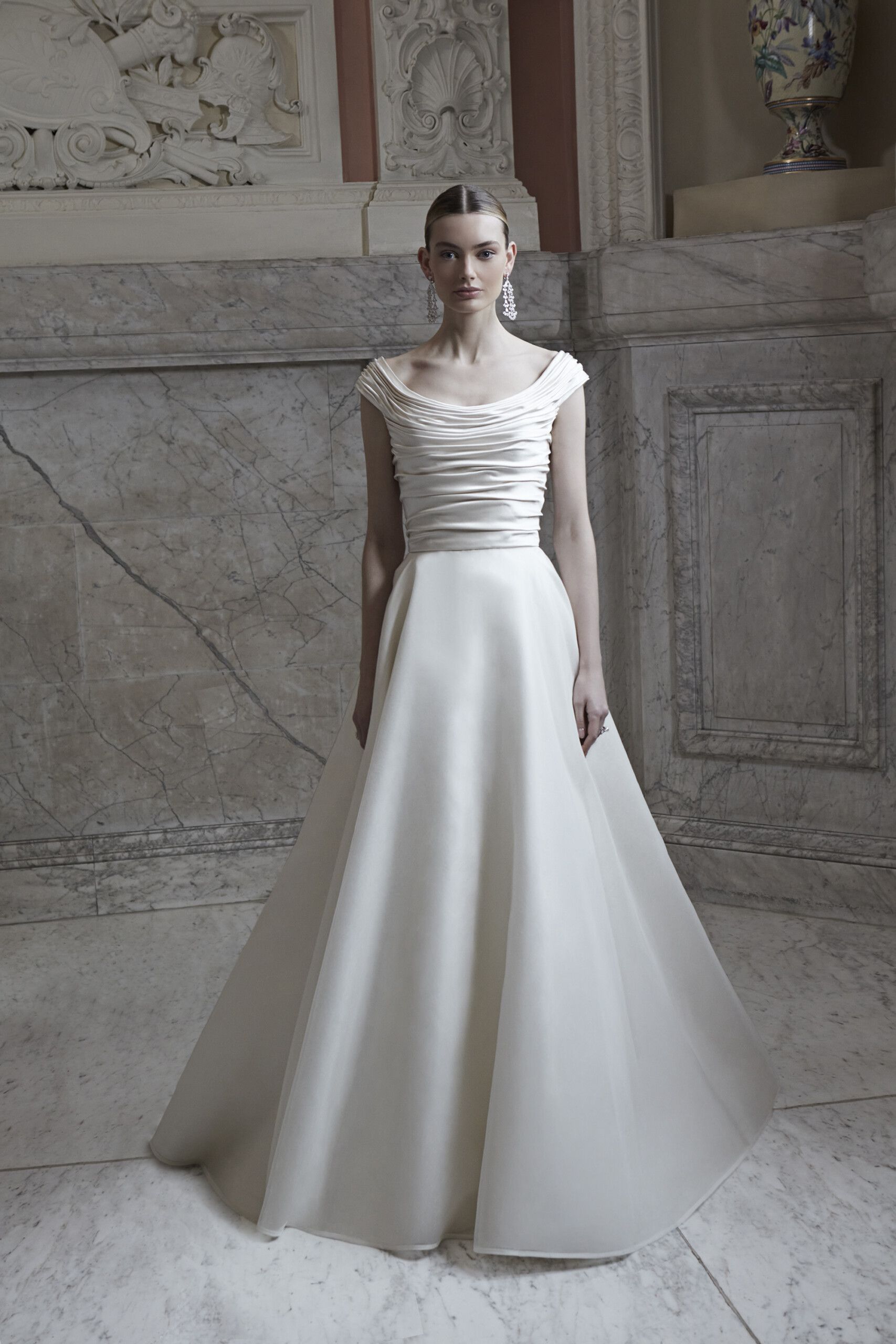 Phillipa Lepley Couture Bridal Sample Sale 2023
