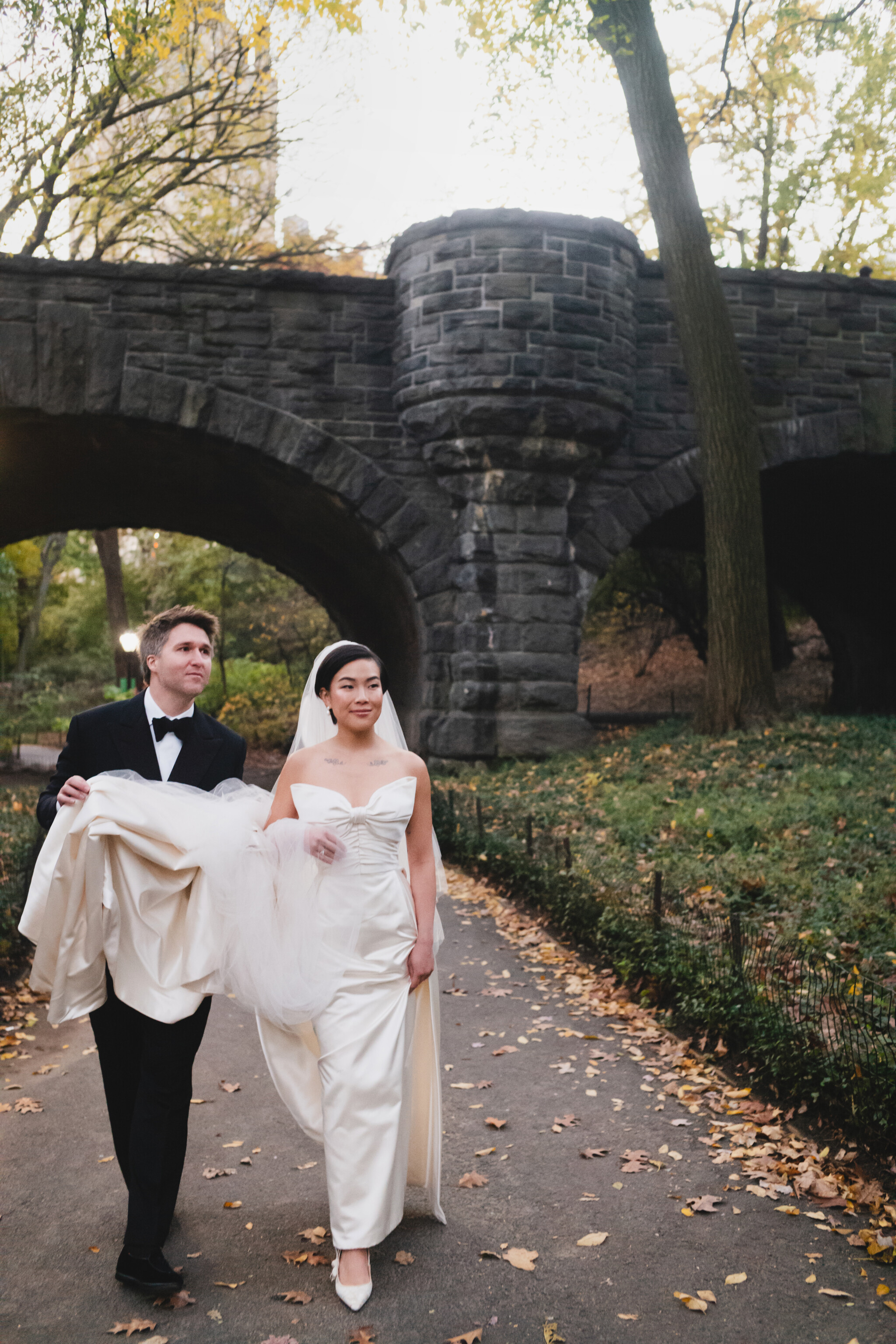 Phillipa Lepley Bride Jessica Corseted Strapless Bow Wedding Dress Bespoke Overskirt New York City Wedding