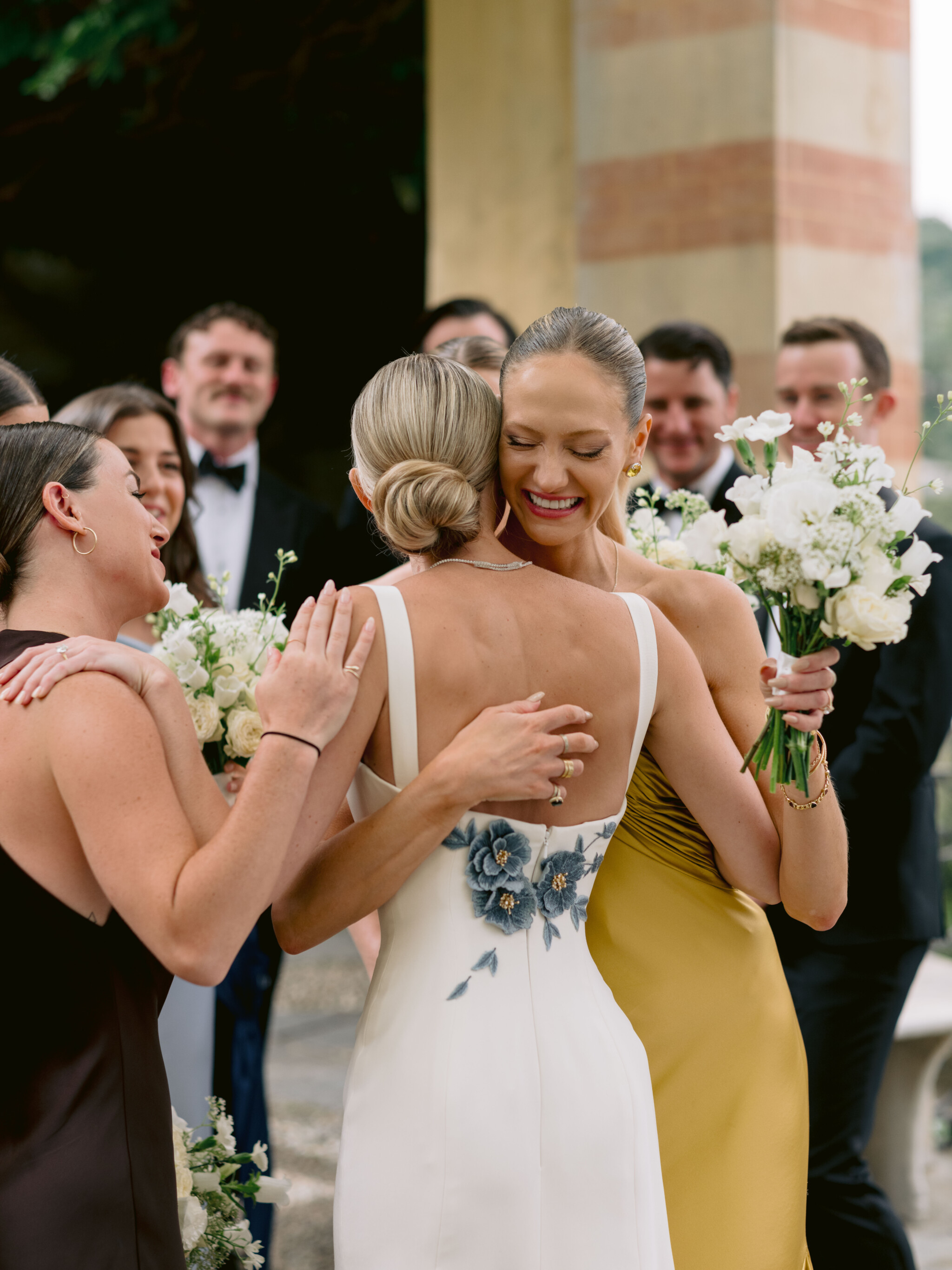 Vogue Wedding Phillipa Lepley Bespoke Wedding Dress Ivory Silk Crepe Fitted Gown With Detachable Cape Portofino Wedding