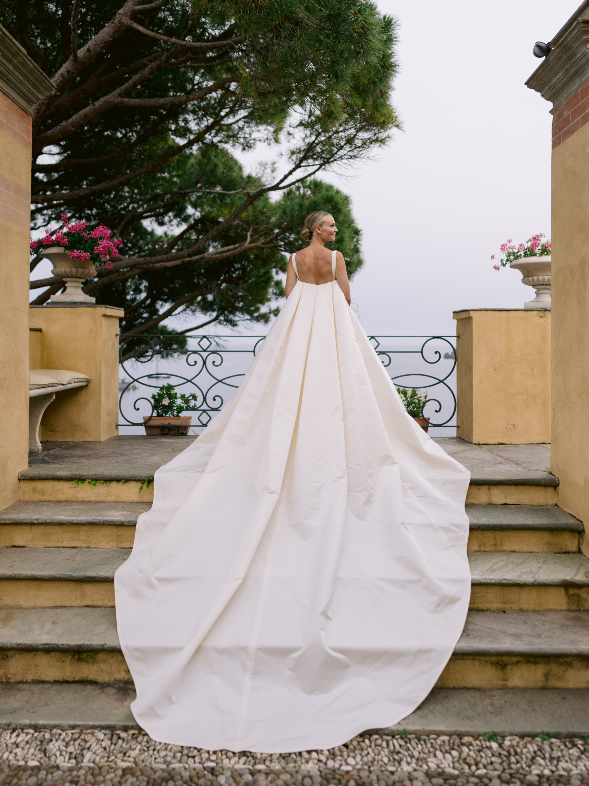 Vogue Wedding Phillipa Lepley Bespoke Wedding Dress Ivory Silk Crepe Fitted Gown With Detachable Cape Portofino Wedding