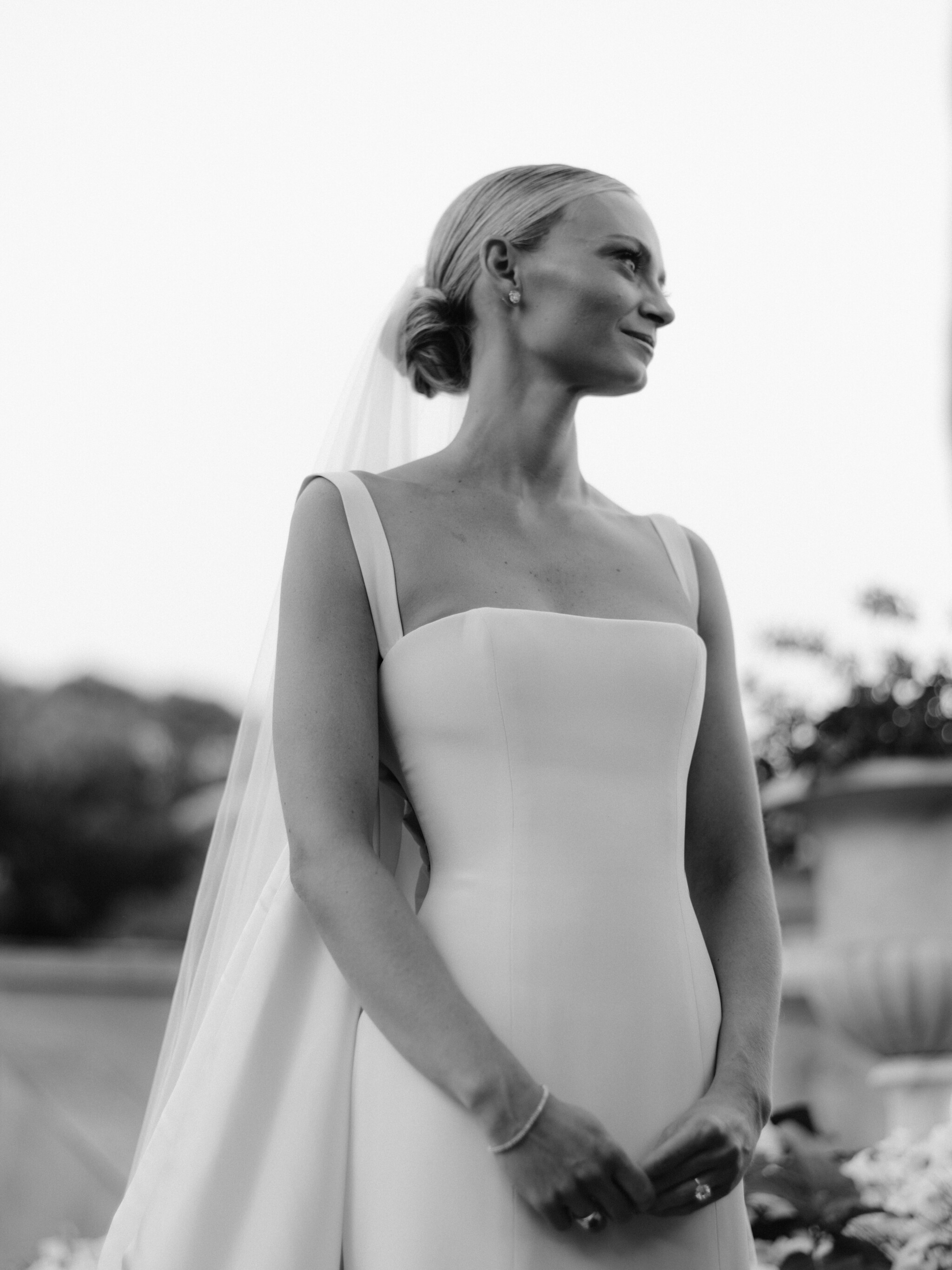 Vogue Wedding Phillipa Lepley Bespoke Wedding Dress Ivory Silk Crepe Fitted Gown With Detachable Cape Portofino Wedding
