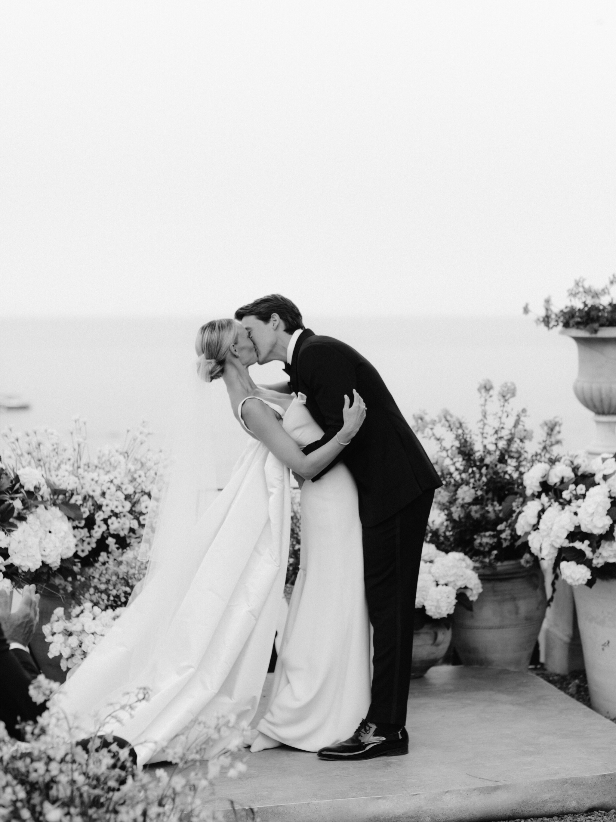 Vogue Wedding Phillipa Lepley Bespoke Wedding Dress Ivory Silk Crepe Fitted Gown With Detachable Cape Portofino Wedding