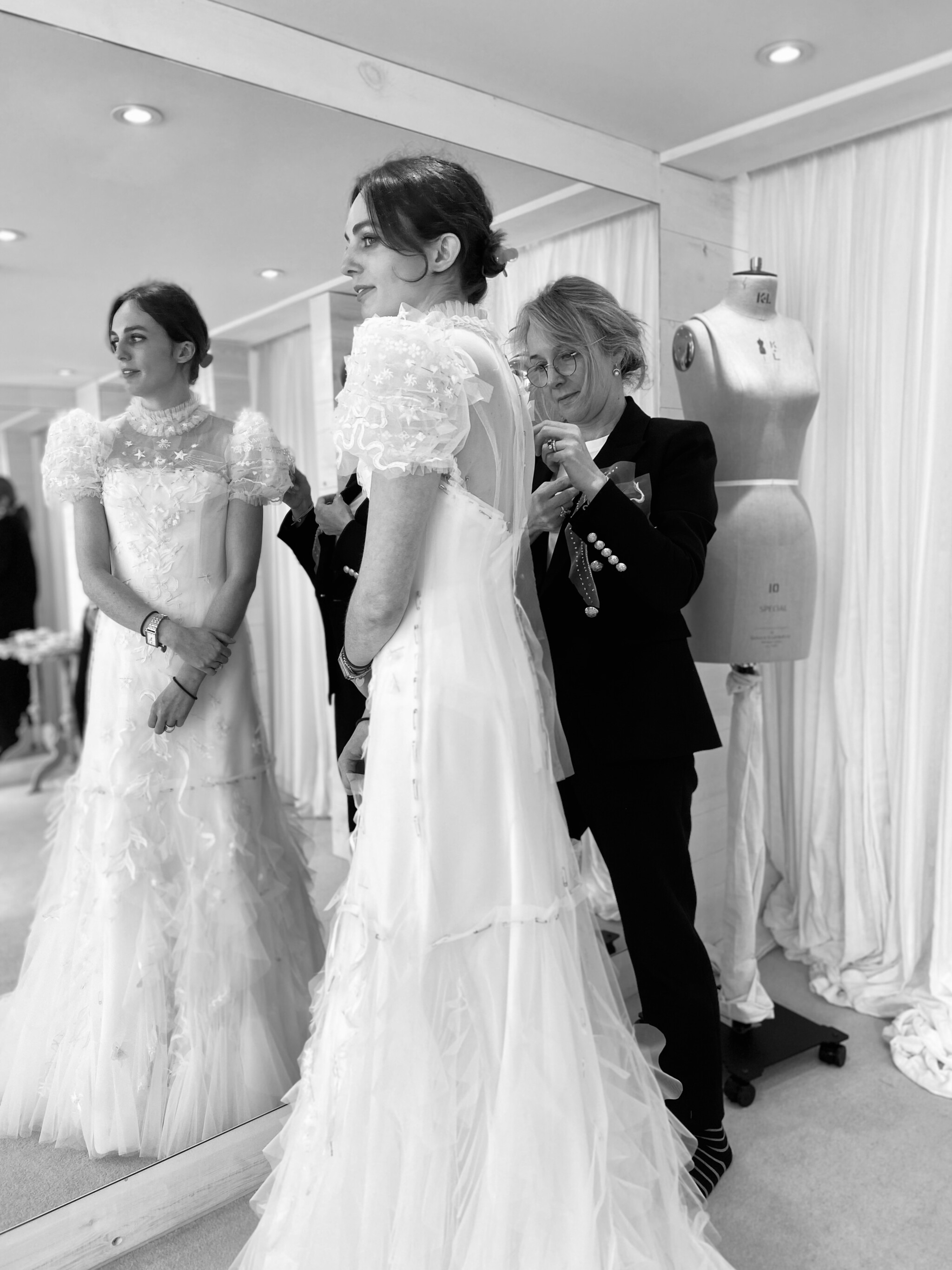 Phillipa Lepley Bespoke Celestial Puff Sleeve Wedding Dress Lady Violet Manners Viscountess Garnock Wedding At Belvoir Castle