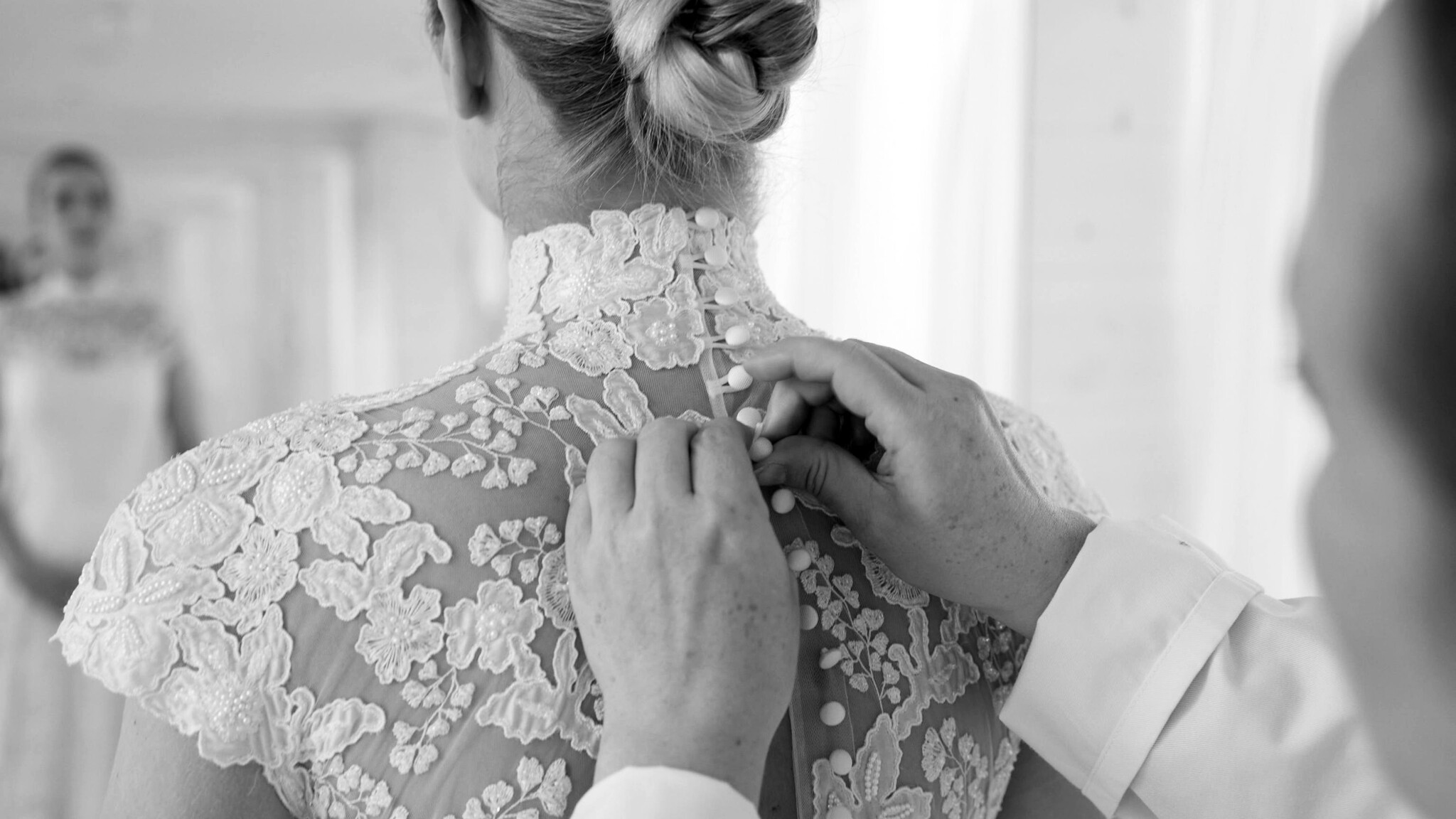 Phillipa Lepley Couture Bespoke Bridal Fittings