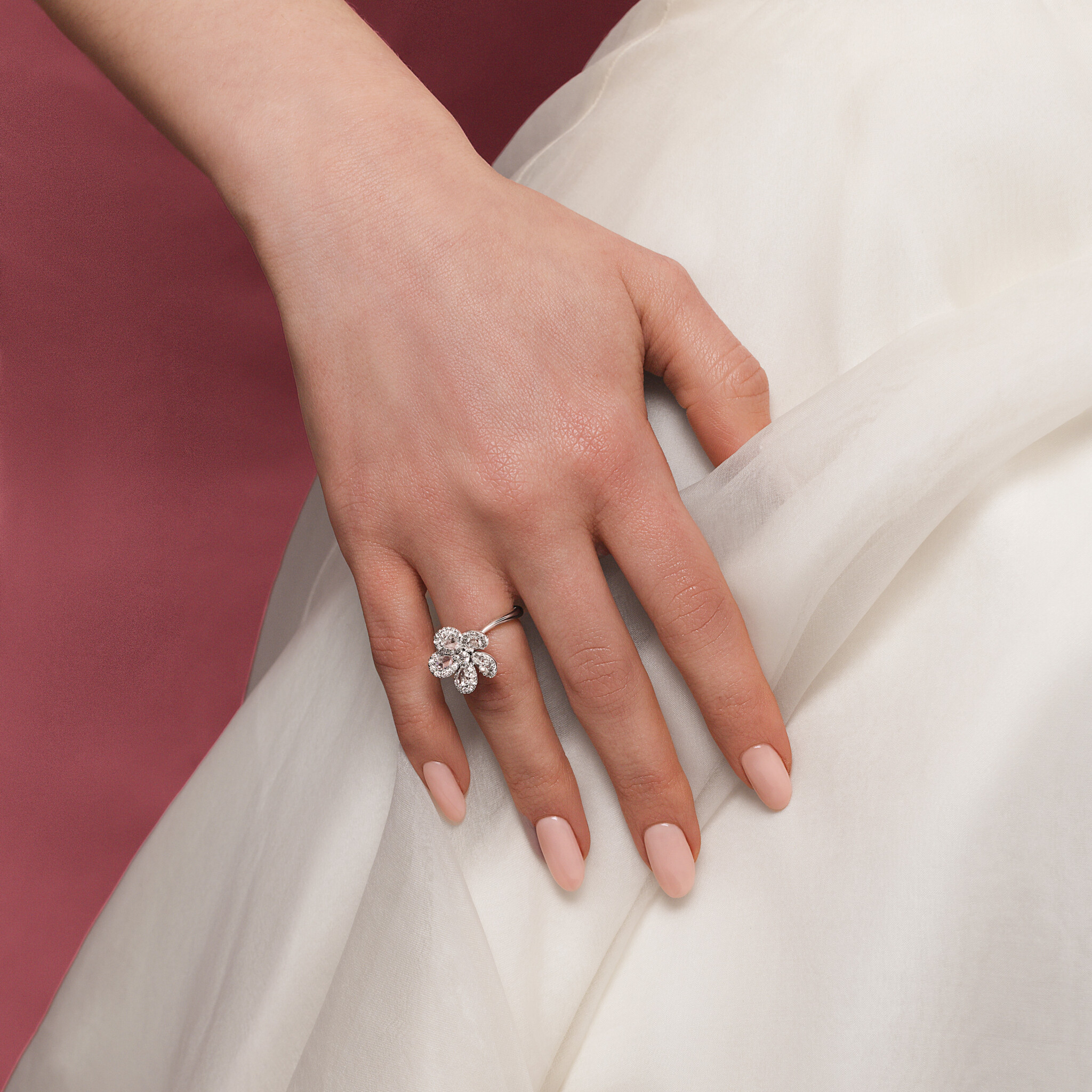 How To Style Your Couture Wedding Dress With Bridal Jewellery Phillipa Lepley Couture David Morris The London Jeweller